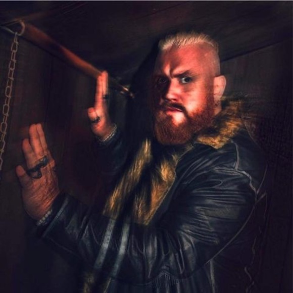 Meet your Posher, Rob - Picture 1 of 1